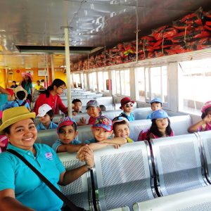 KG teachers and the KG students went Botahtaung Harbor